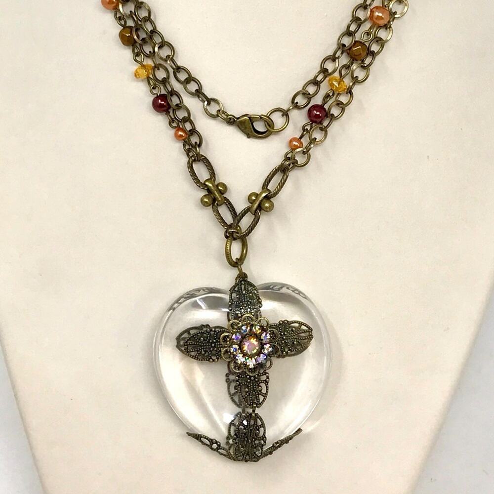 Vintage Filigree Cross Heart Necklace Pendant Clear Acrylic Beaded Chain - Picture 3 of 5